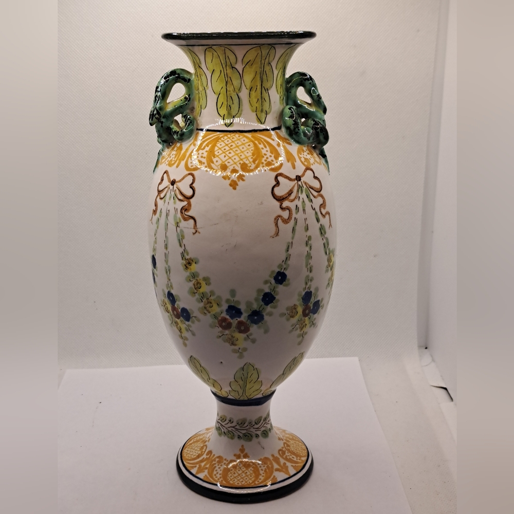 Vintage ITALIAN DERUTA ART POTTERY VASE Lamp Base Serpentine Handles.  Signed.